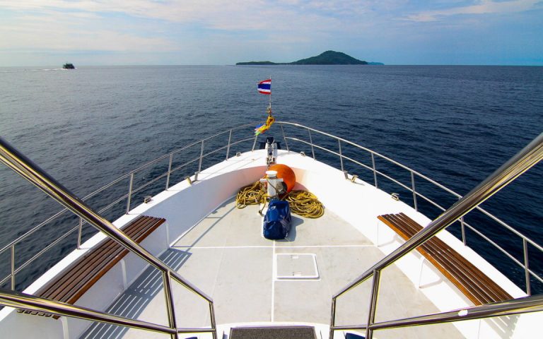 MV Mermaid - Scuba diving - Phuket dive trips 05