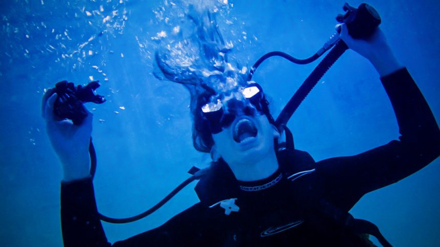PADI Rescue Diver course Phuket - Panic scuba diver