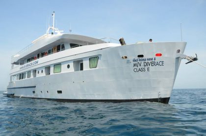Similan Islands Liveaboard vessel DiveRace