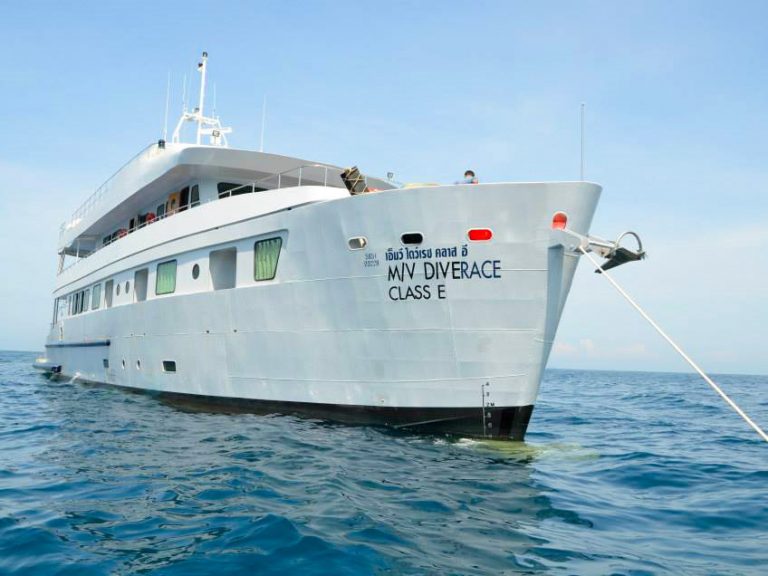 MV DiveRace Liveaboard - Best Diving Similan Islands and Burma with All4Diving Phuket